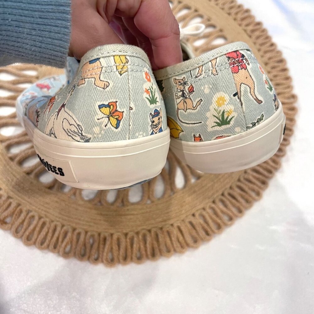 Seavees Legend Sneaker Peter Rabbit Size 6Y Easter Spring Blue - Picture 6 of 8